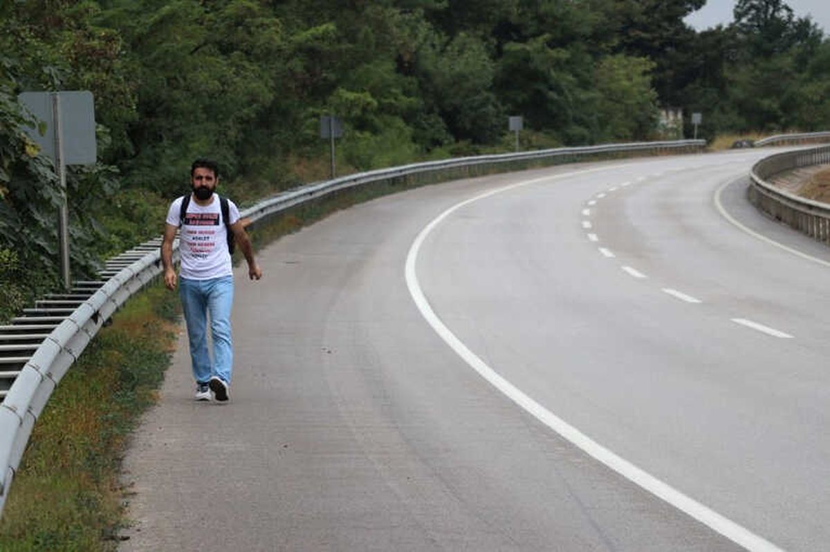 CHP\'li Seçmen Kılıçdaroğlu\'nu İstifa Etmeye Davet Etti