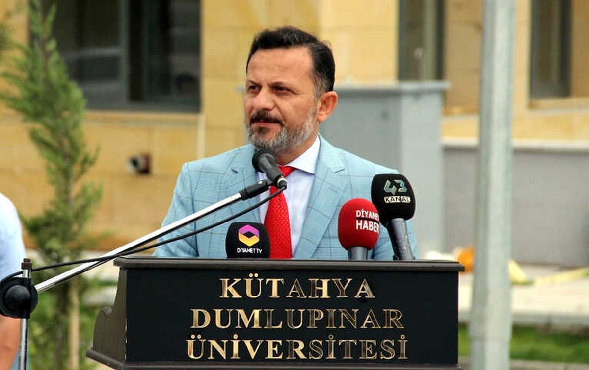 Dumlupınar Üniversitesi Rektörü Gören: "Türkiye Dosta Güven, Düşmana Korku Salmaktadır"