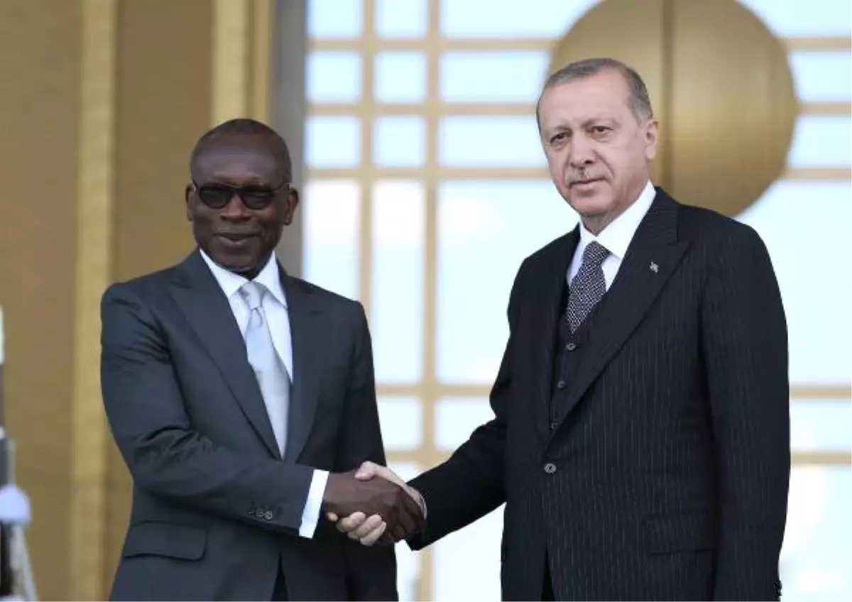 Erdoğan\'dan Benin\'e Fetö Uyarısı