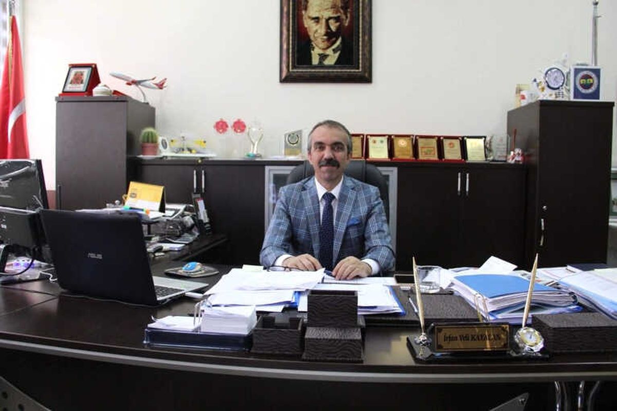 Isparta Belediyesi\'nde Başkan Yardımcısı Sayısı 3\'e Düşürüldü