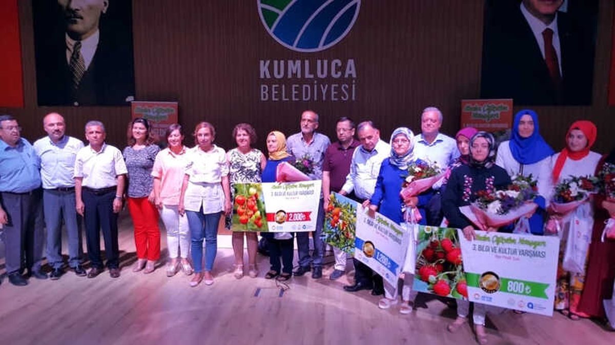 Kadın Çiftçilerin Konyaaltı ve Kumluca Birincileri Belli Oldu