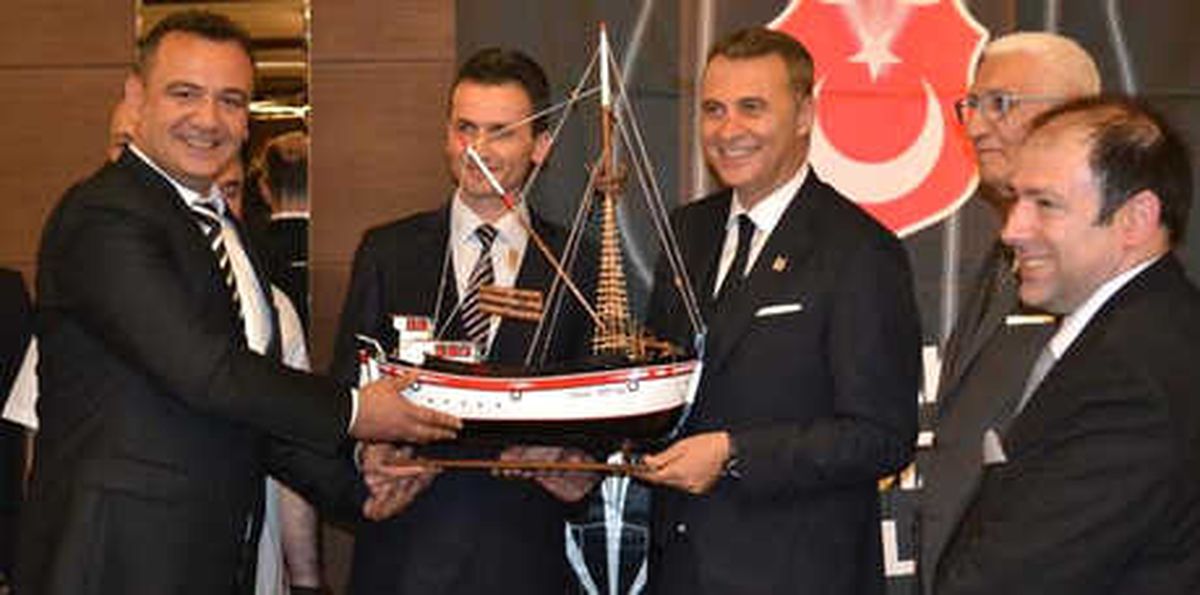 Karadeniz\'den Fikret Orman\'a Destek