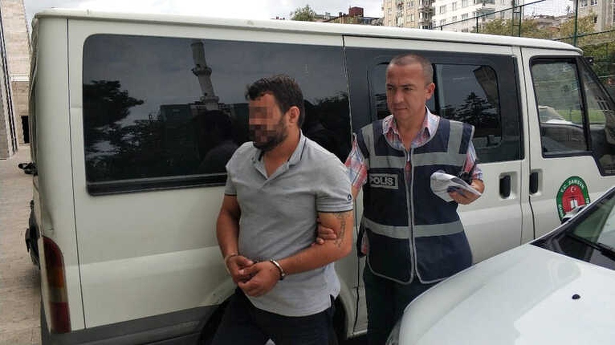 Kavgayı Ayıran Genci Kazara Bıçakla Ağır Yaralayana Adli Kontrol