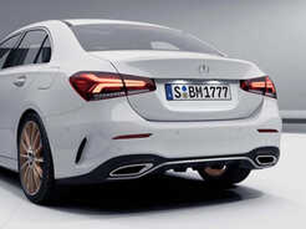 Mercedes-Benz A Serisi Sedan Edition 1 Karşınızda