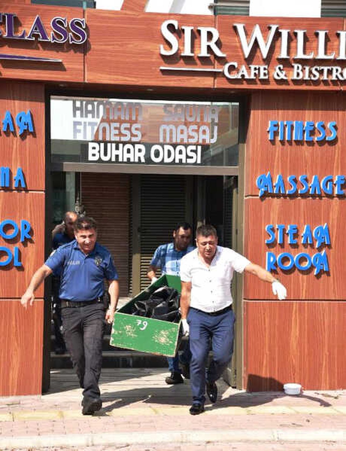 Rus Kadın, İşlettiği Kafede İntihar Etti