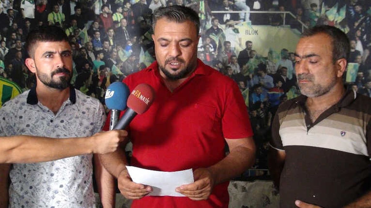 Şanlıurfaspor Taraftarlarından Müdür Keşküş\'e Destek