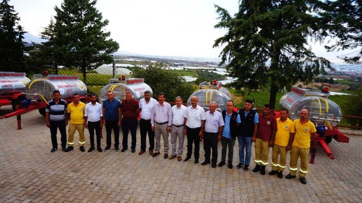 Sarıgöl\'de Orman Mahallelerine Yangın Söndürme Tankeri
