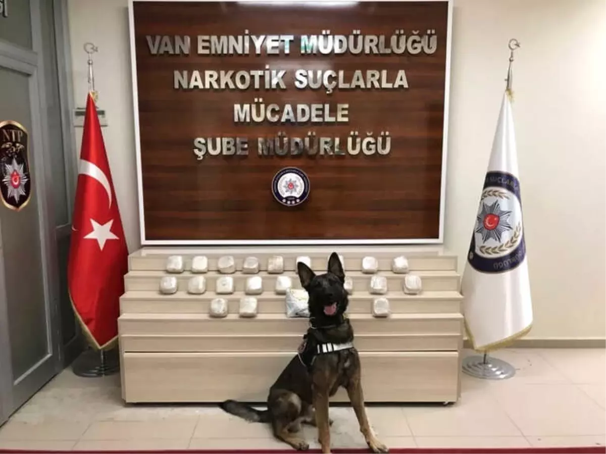 Van\'da 11 Kilo Eroin Ele Geçirildi