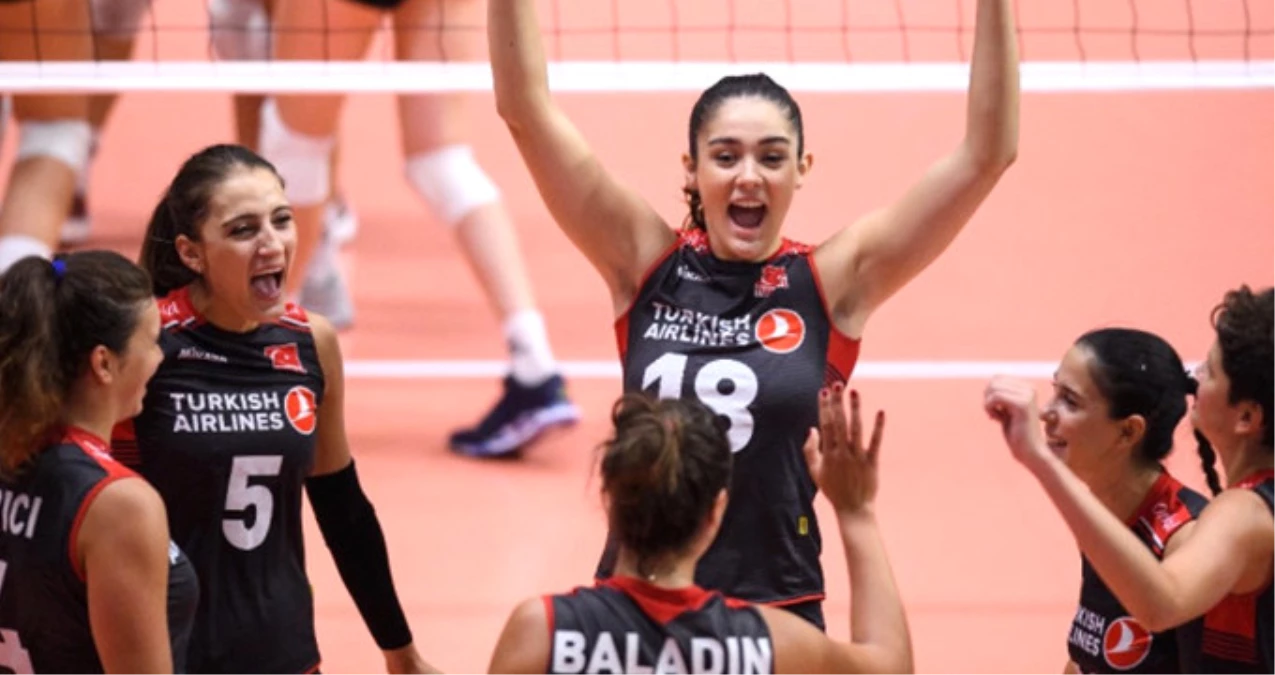 A Milli Kadın Voleybol Takımı Yarı Finale Yükseldi