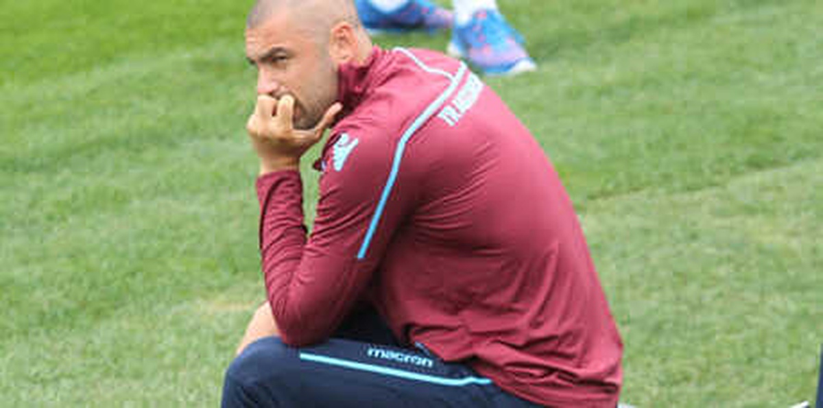 Burak Yılmaz, Alacakları İçin Trabzonspor\'u Tff\'ye Şikayet Etti