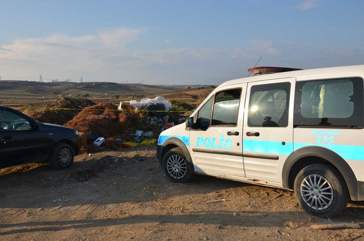 Çanakkale\'de Çöplükte Patlamamış Top Mermisi Bulundu