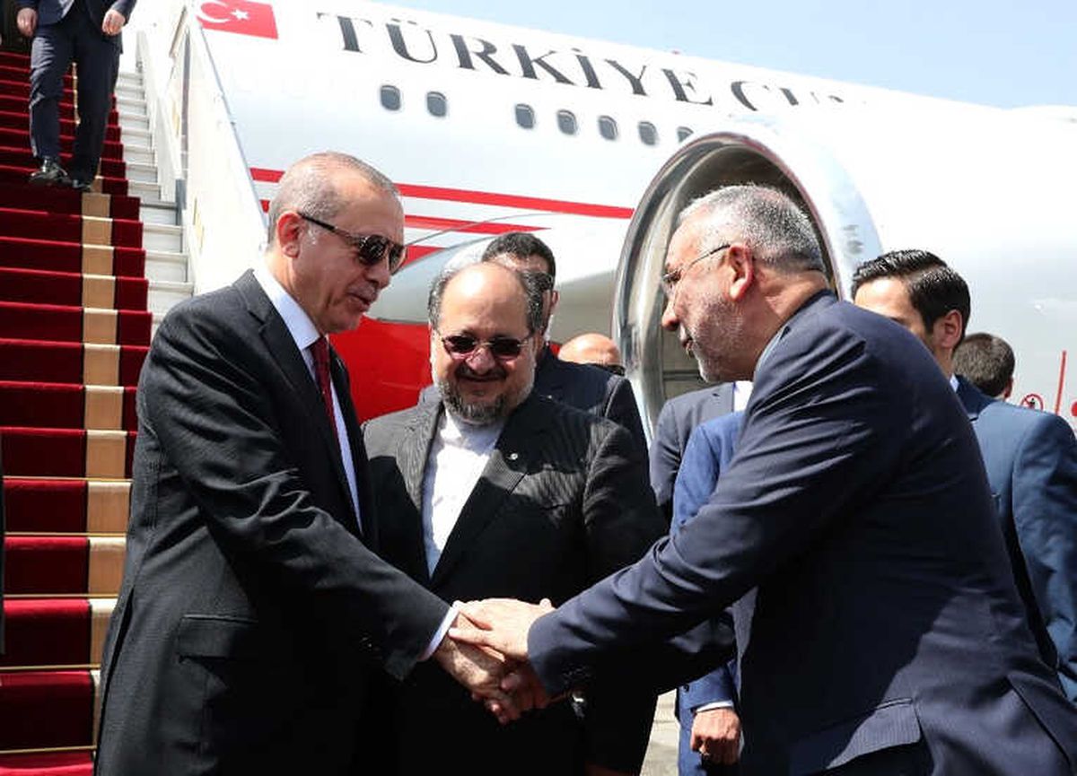 Cumhurbaşkanı Erdoğan Tahran\'da