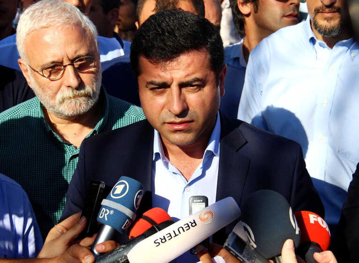 Demirtaş\'a Hapis Cezası