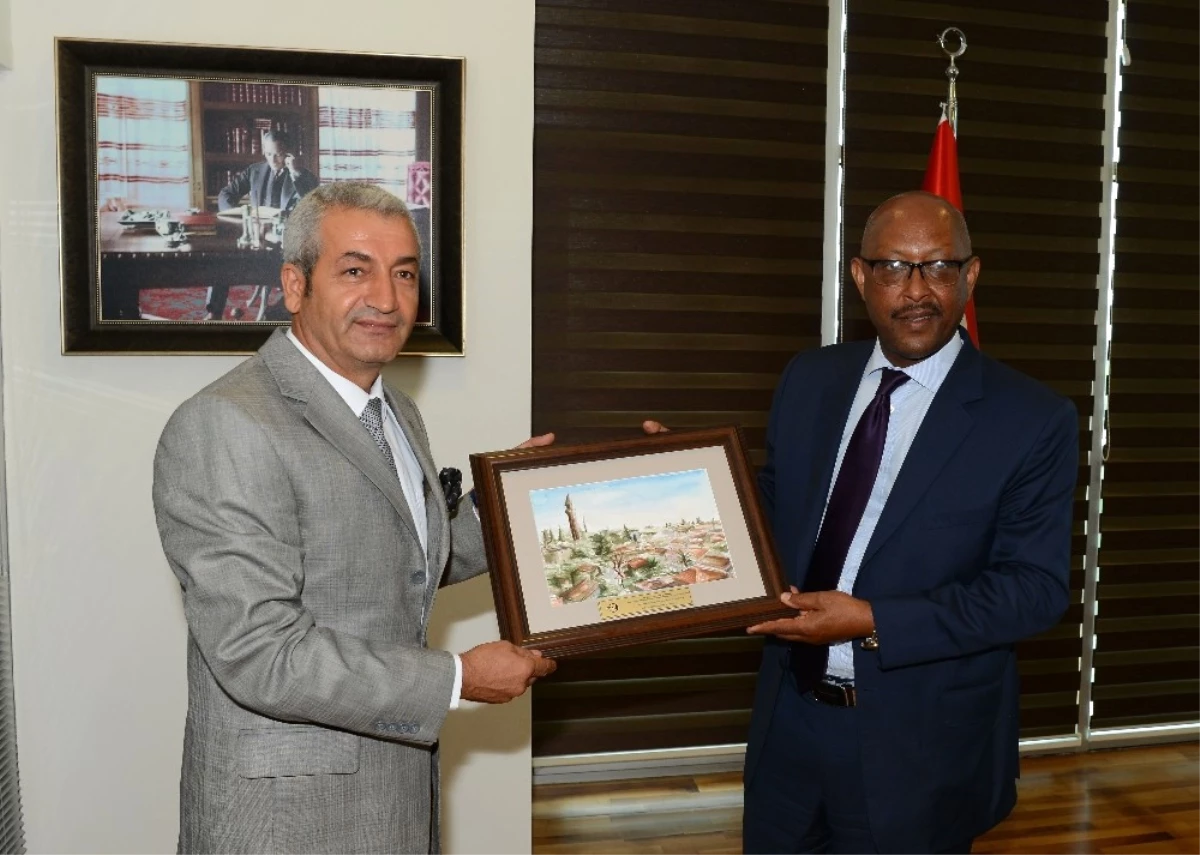 Etiyopya Büyükelçisi Barkessa: "Antalya\'dan Turizm Konusunda Öğreneceğimiz Çok Şey Var"