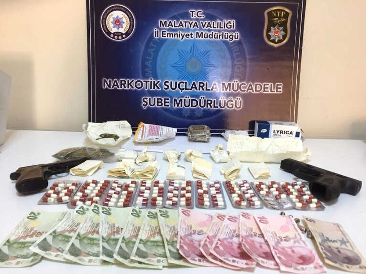 Malatya\'da Uyuşturucu Operasyonu: 10 Tutuklama