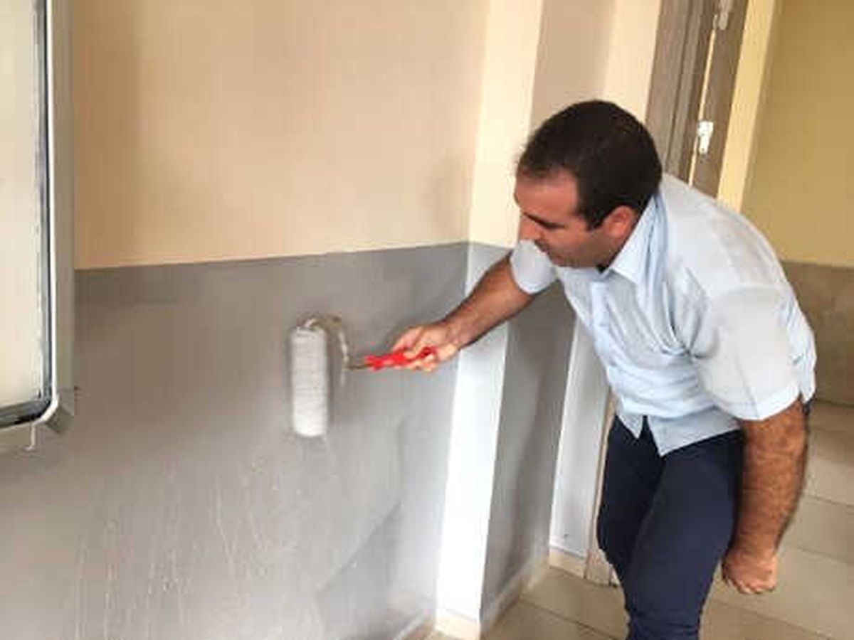 Müdür Okulu Boyadı