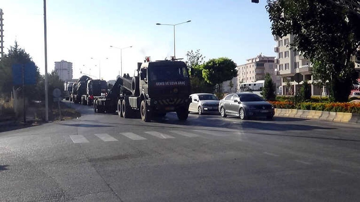 Suriye Sınırına Askeri Sevkıyat Devam Ediyor