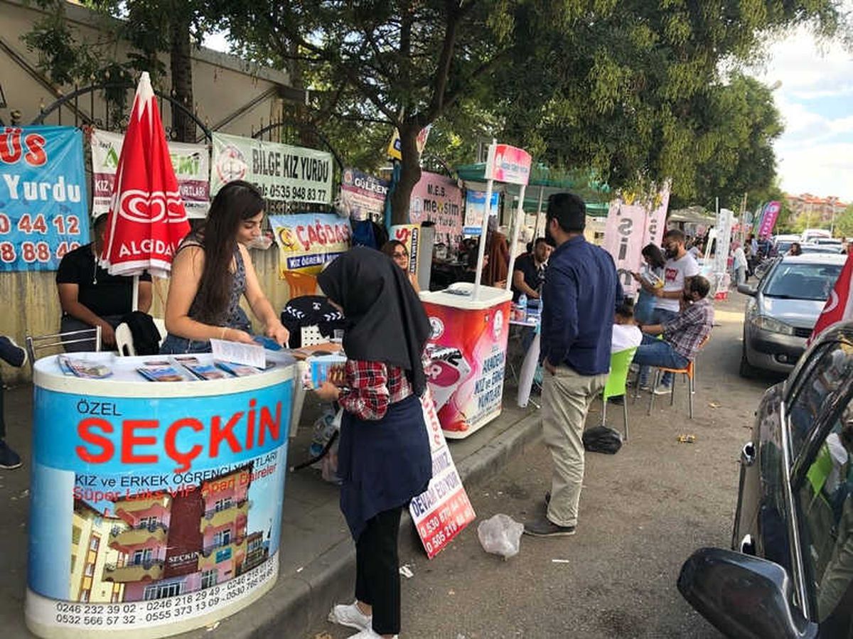Yurt ve Apartçılar Otogar Çevresine Kamp Kurdu