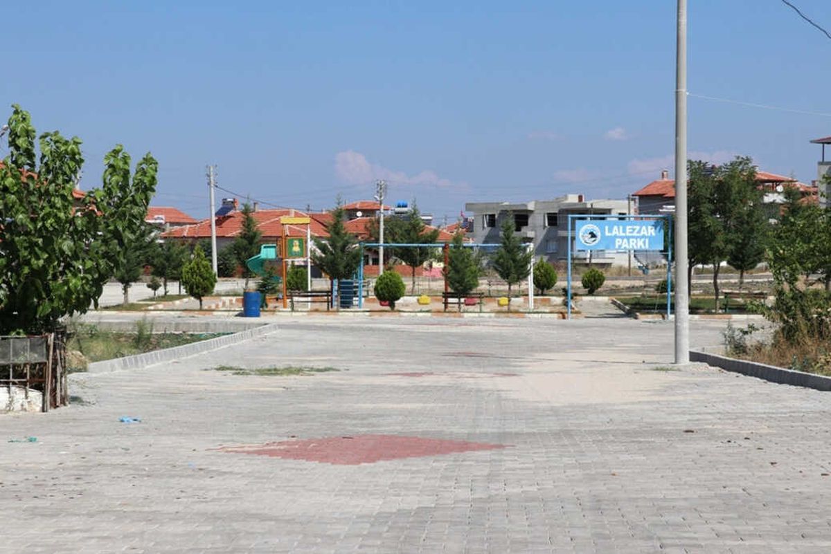 Zaferiye Mahallesi\'ne Son İki Ayda 20 Bin Metrekare Kilit Parke Taşı Döşendi