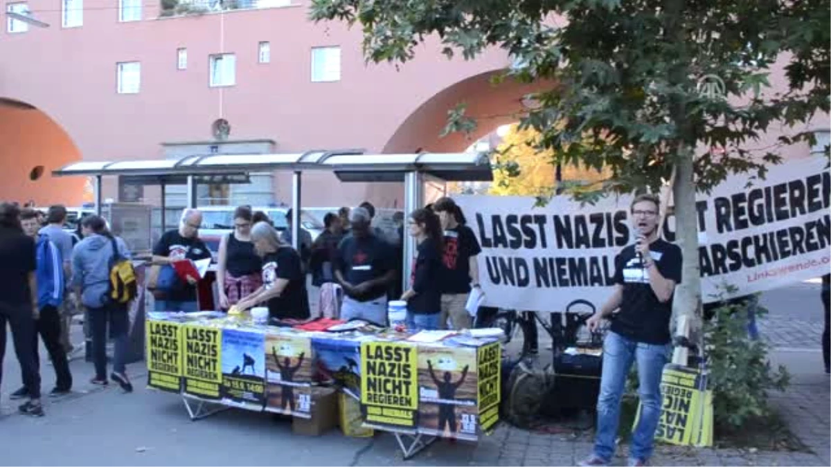 Avusturya\'da Aşırı Sağ Karşıtı Gösteri - Viyana