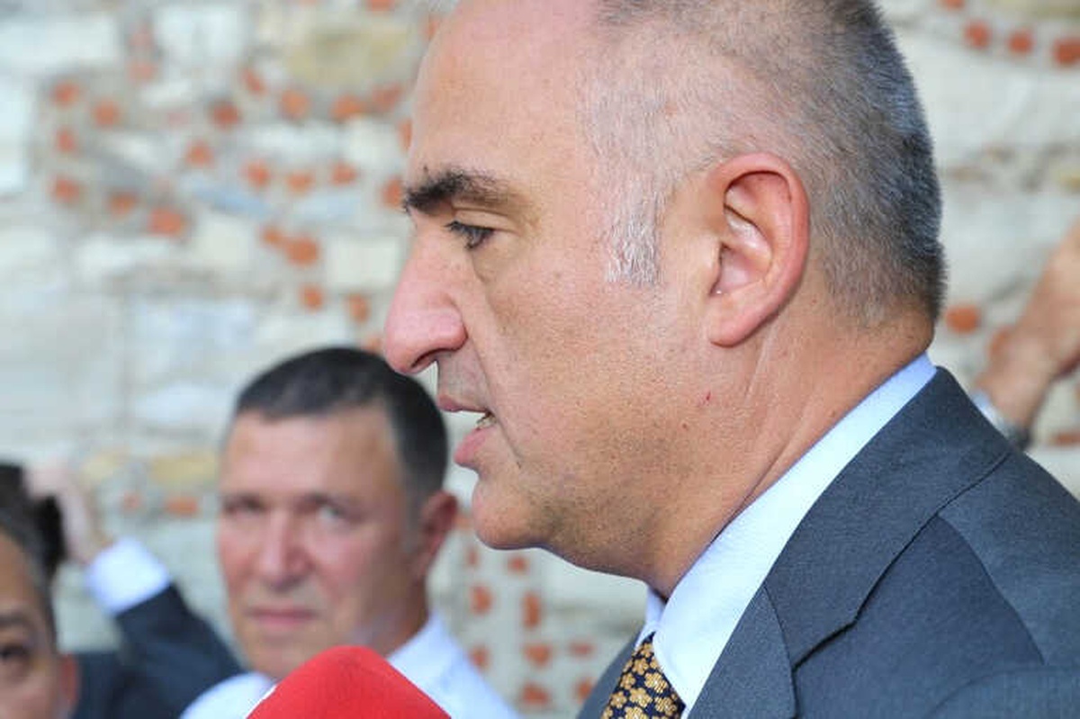 Bakan Ersoy: "Turizmde Kapsamlı Çözüm Önerilerini Yakında Sektörle Paylaşacağız"