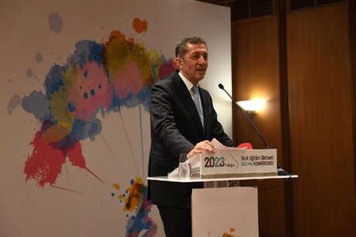 Bakan Selçuk: Eğitimde Kıyameti Koparmamız Lazım