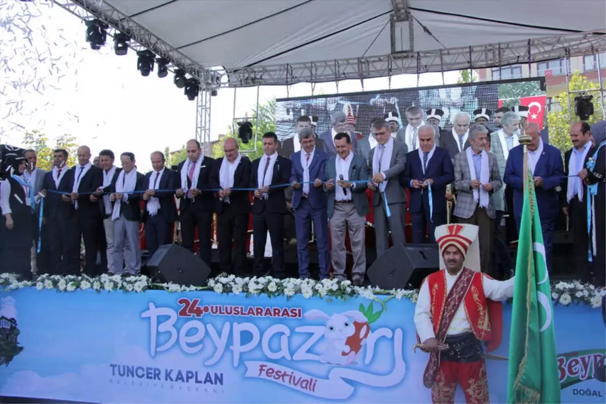 Düzeltme"Beypazarı\'nda Festival Coşkusu" Başlıklı Haberimizin Girişinde Sehven "Beyşehir...