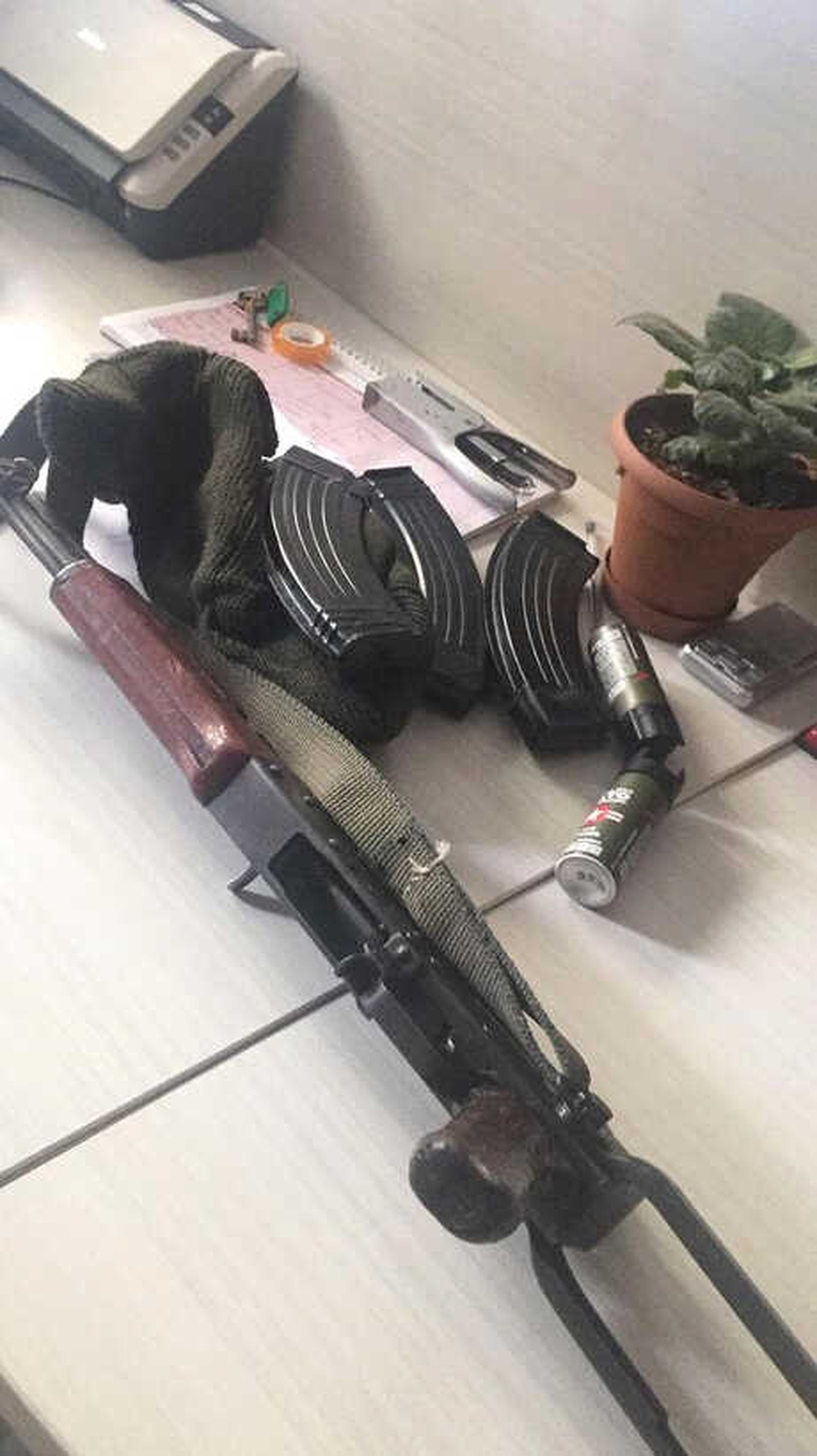 Gelin Arabası Gibi Süslediği Otomobille Gelip Kuyumcuyu Soymaya Kalktı (2)
