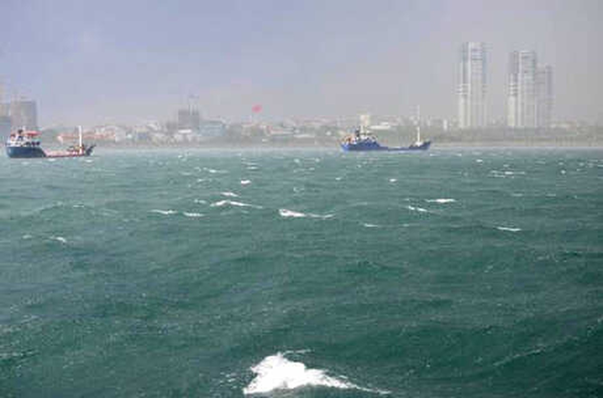 İstanbul\'da Yağmur//ek Fotoğraflarla