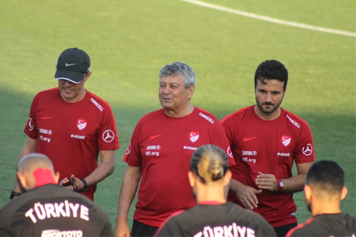 Lucescu, Terim\'in Arkasında Kaldı