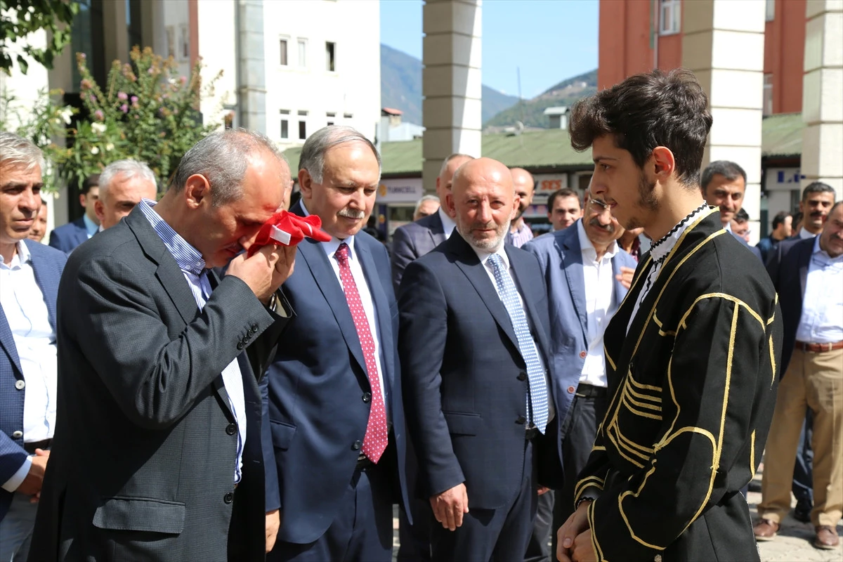 Yatırımlarımız Hız Kesmeden Devam Edecek, Devam Ediyor"