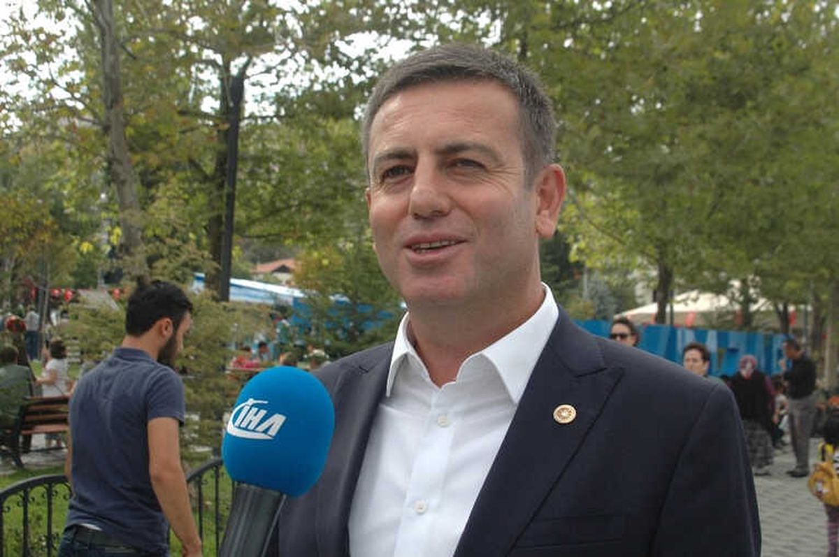 Ak Partili Aydın\'dan Beypazarı\'na Övgü