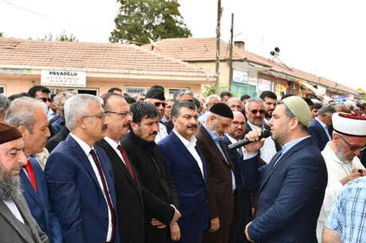 Bakan Koca, Arkadaşının Cenazesine Katıldı