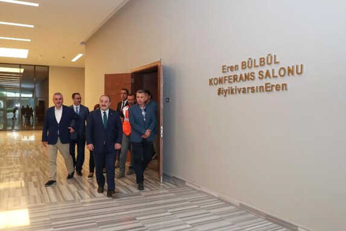 Bakan Varank\'tan Bilişim Vadisi\'ne Sürpriz Ziyaret
