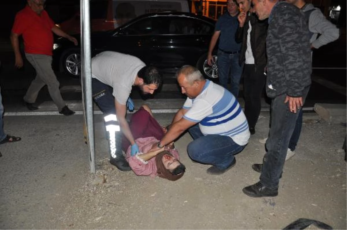 Bursa\'da Otomobilin Çarptığı Engelli Kadın Ağır Yaralandı