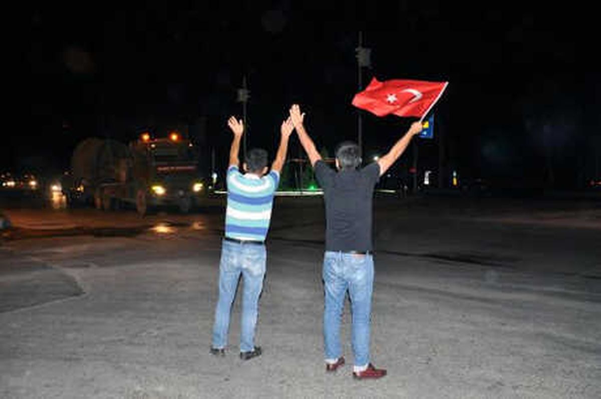 Hatay Sınırına Obüs ve Tank Sevkiyatı (2)