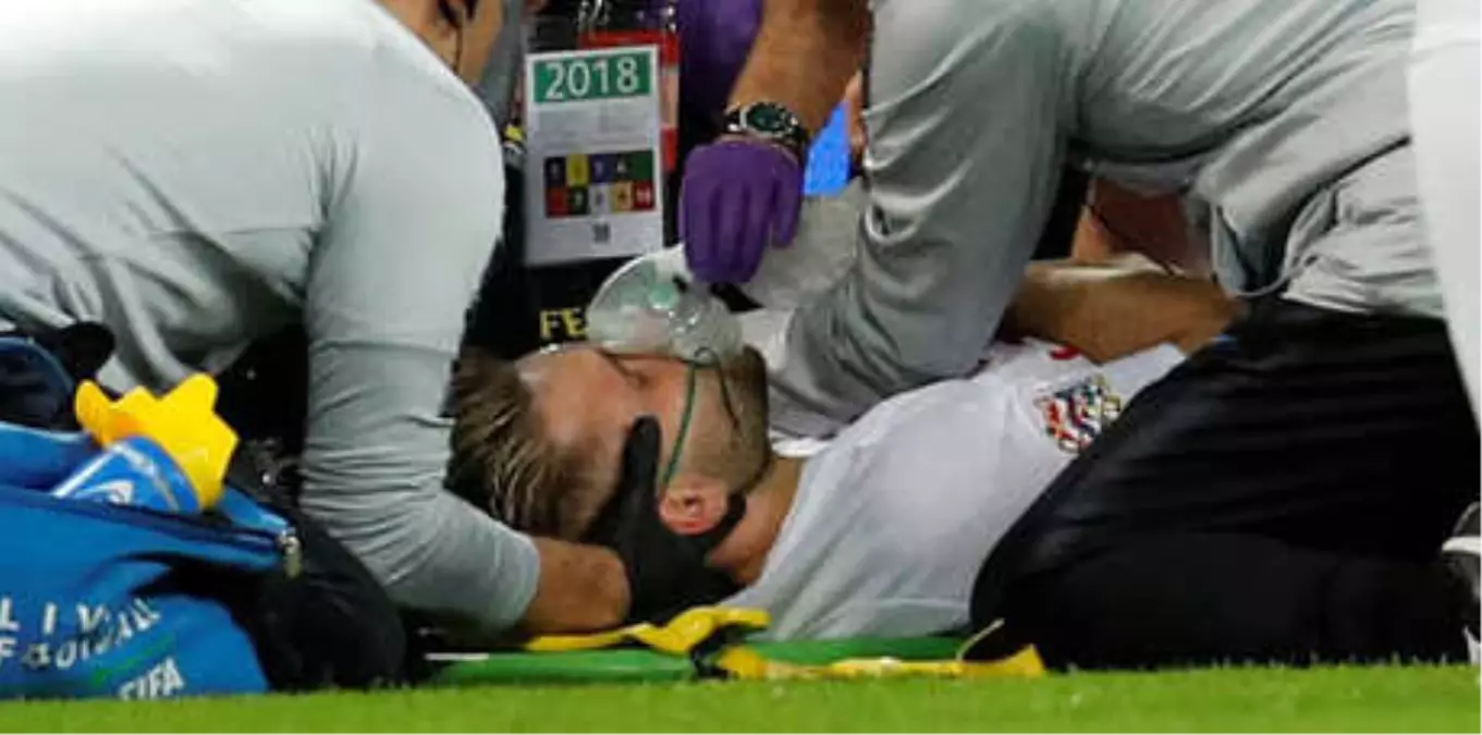 Luke Shaw Korkuttu