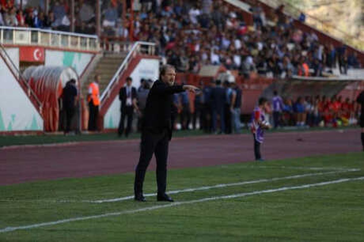 Samsunspor Teknik Direktörü Taşkın: "Son Dakika Golü Bizi Üzdü"