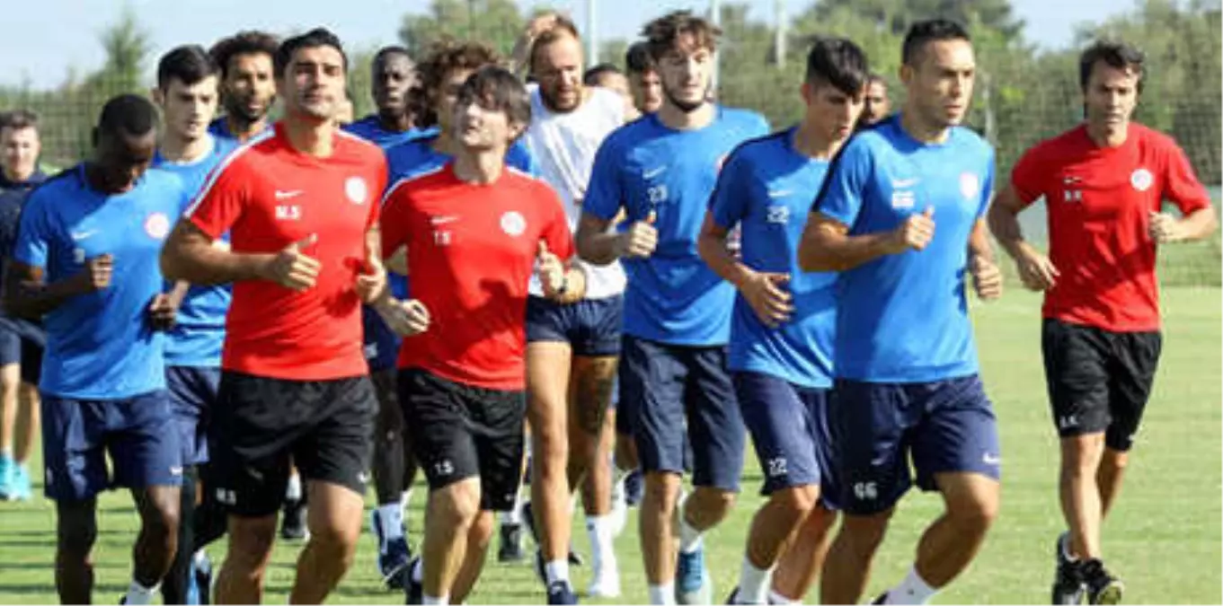 Antalyaspor\'da Medipol Başakşehir Maçı Hazırlıkları