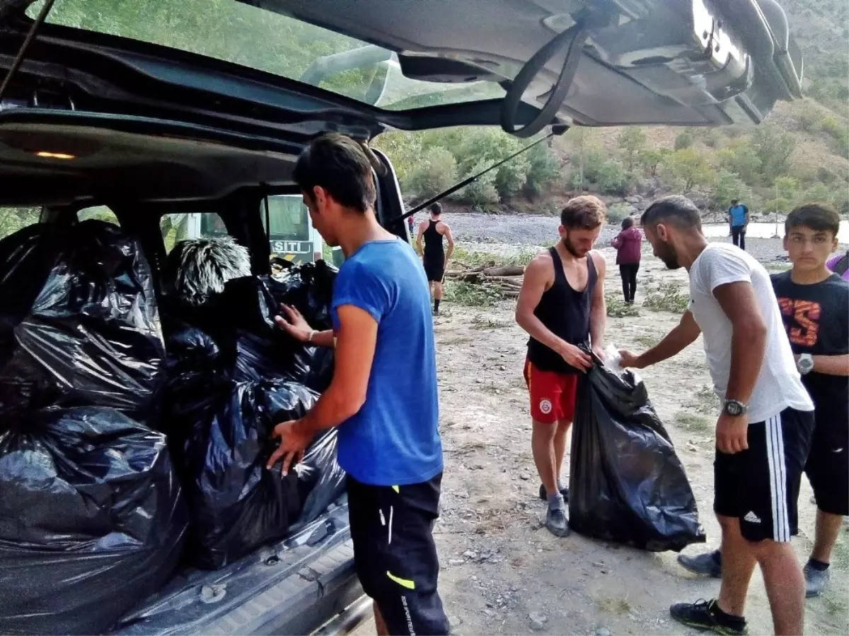 Cilo Rafting Takımından Örnek Davranış