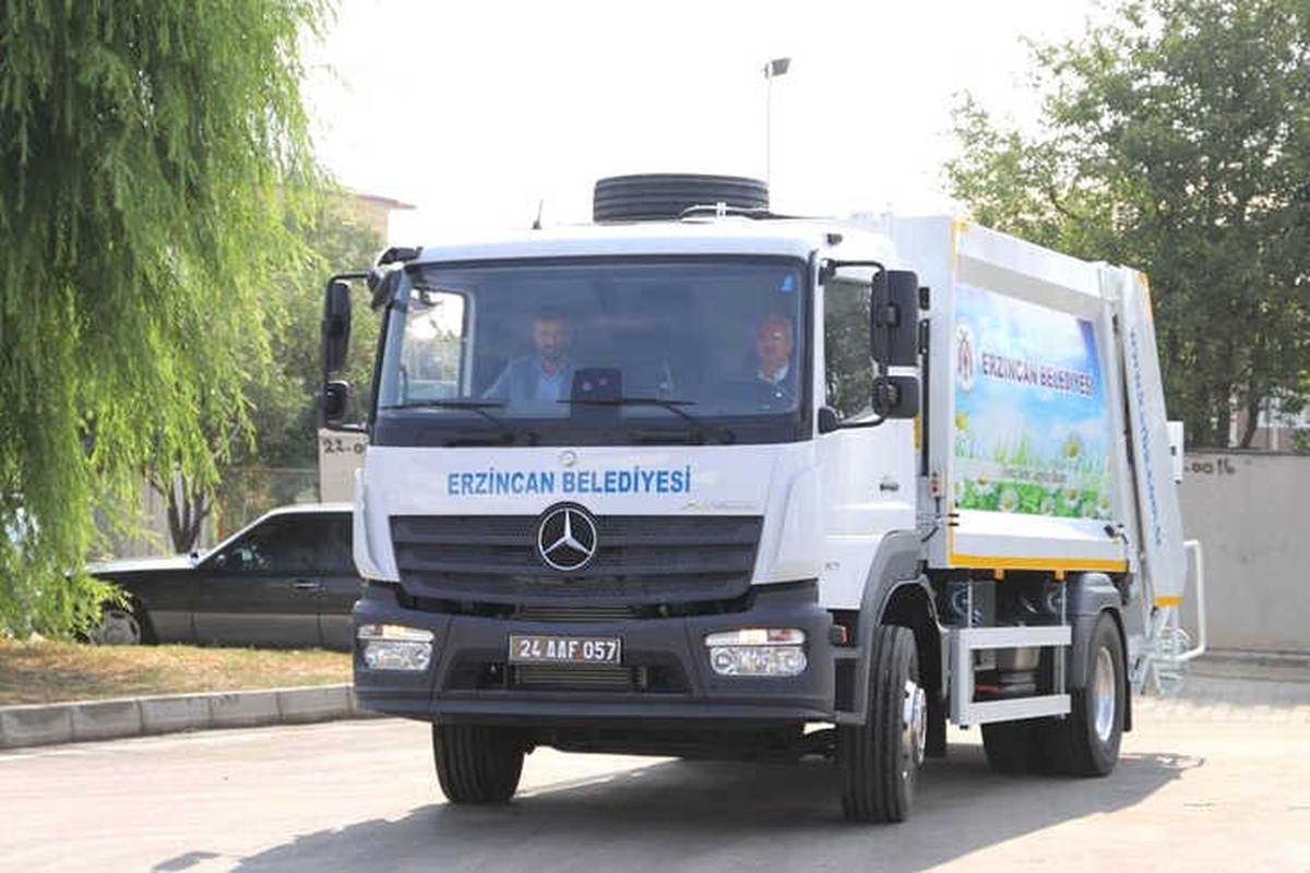 Erzincan Belediyesi Araç Filosunu Genişletiyor