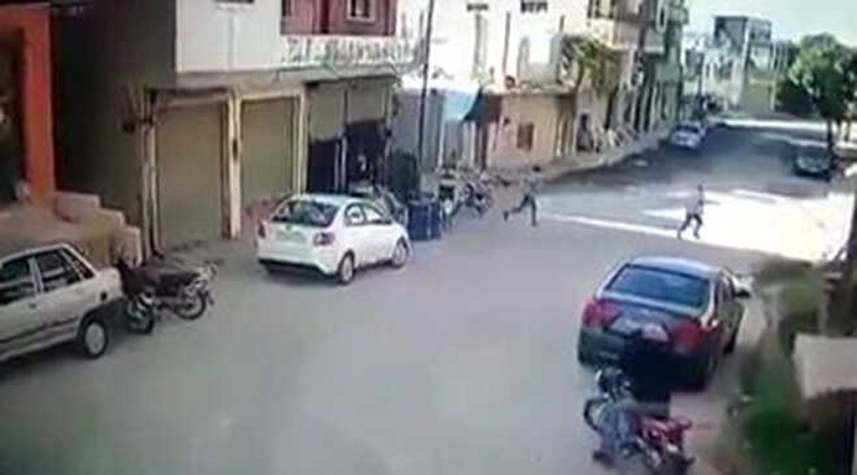 İdlib\'de Sivillerin Üzerine Bombalar Böyle Yağıyor