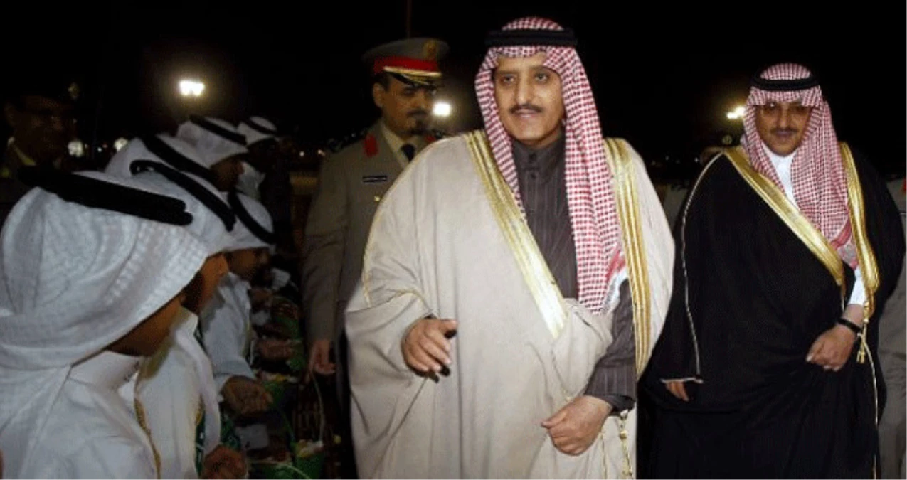 Suudi Arabistan Kralı\'nın Kardeşi, \'\'Çocuk Katili\'\' Sloganlarına Kardeşini ve Yeğenini Suçlayarak Cevap Verdi