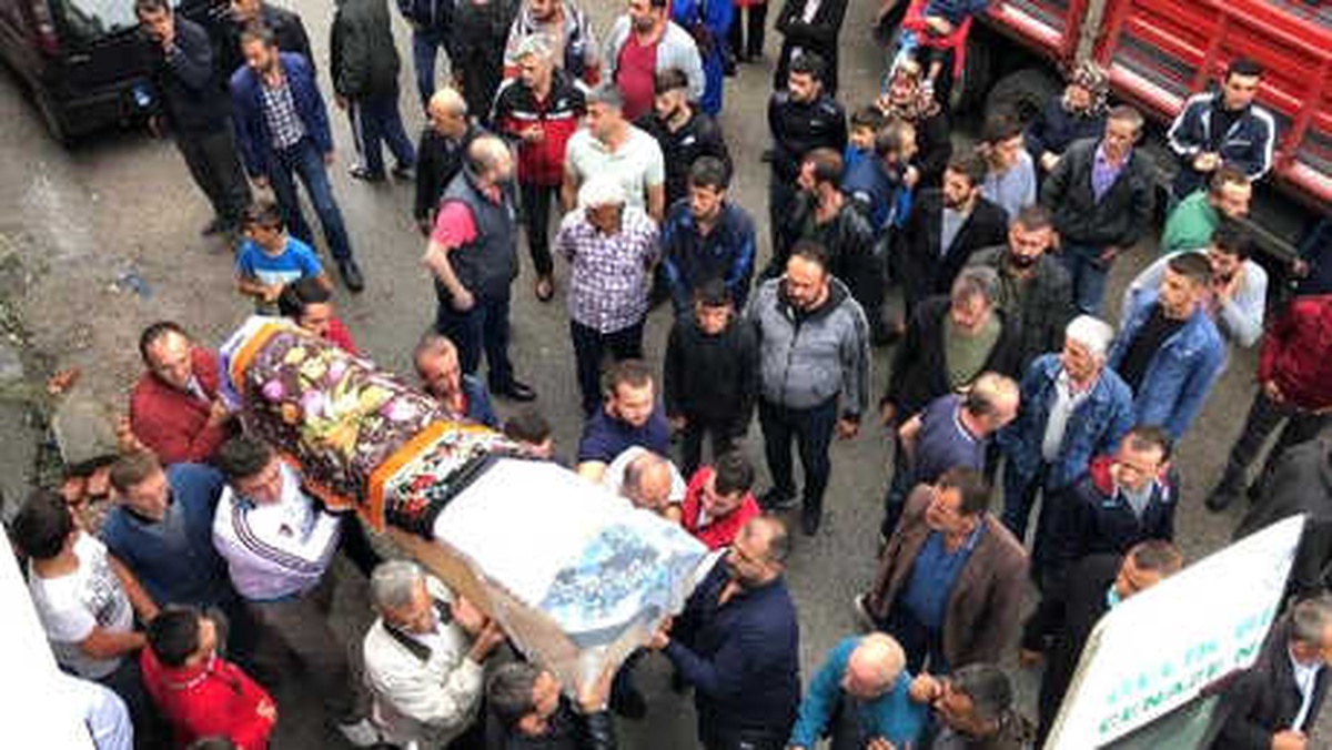 Takla Atan Cip, Dere Yatağına Uçtu; Üniversiteli Şeyma Öldü, 4 Yaralı (2)