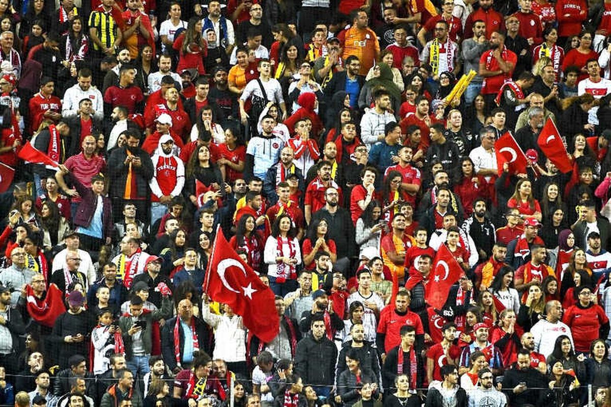UEFA Uluslar B Ligi: İsveç: 1 - Türkiye: 0 (İlk Yarı Sonucu)