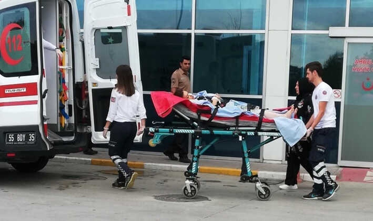 Fazla Miktarda İlaç İçen Kadın Samsun\'a Sevk Edildi