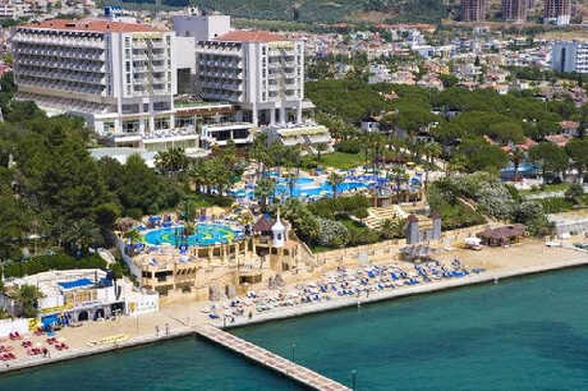 Haluk Ulusoy\'un Kuşadası\'ndaki Oteli İcradan Satıldı