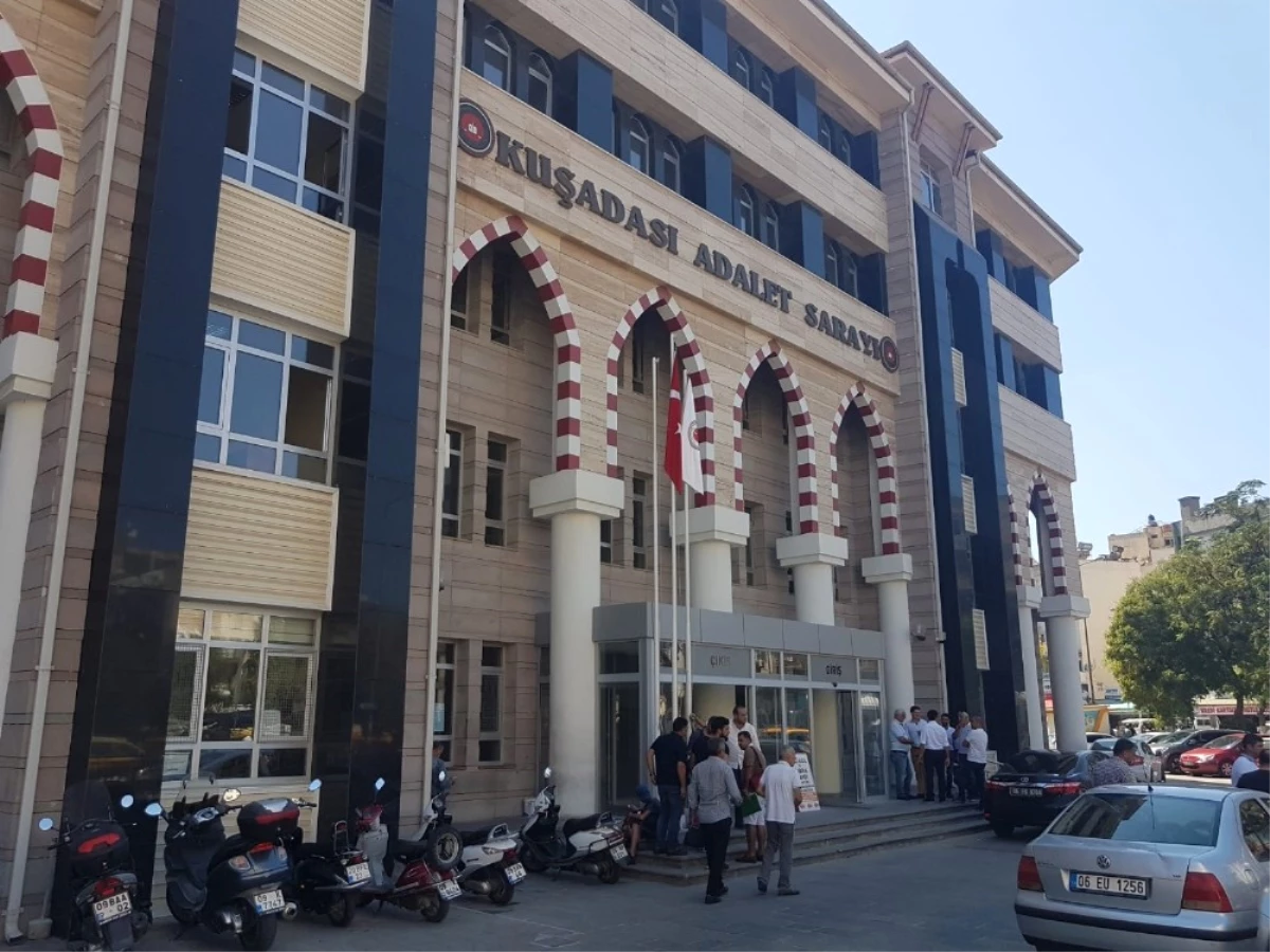 Haluk Ulusoy\'un Kuşadası\'ndaki Ünlü Oteli İcradan Satıldı
