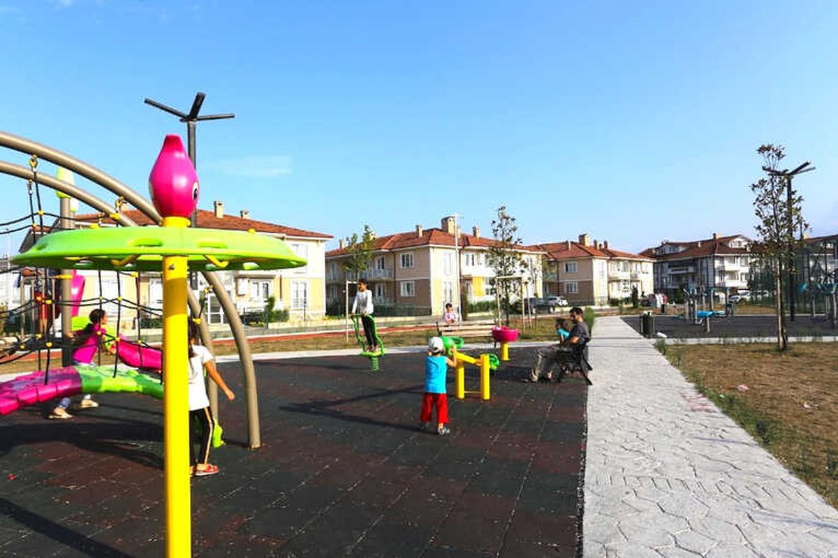 Serdivan\'da Parklar 24 Saat Kontrol Altında