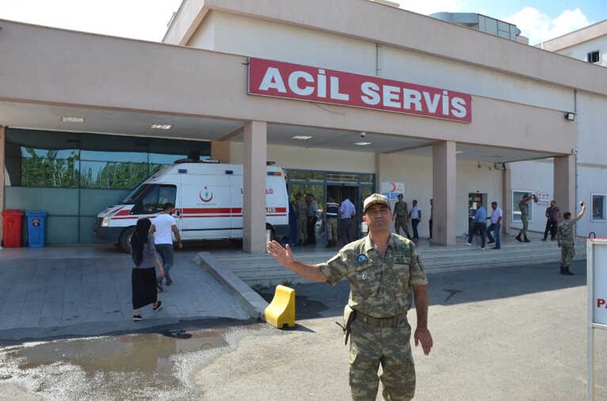 Sınırda Patlama: 5 Asker Yaralandı